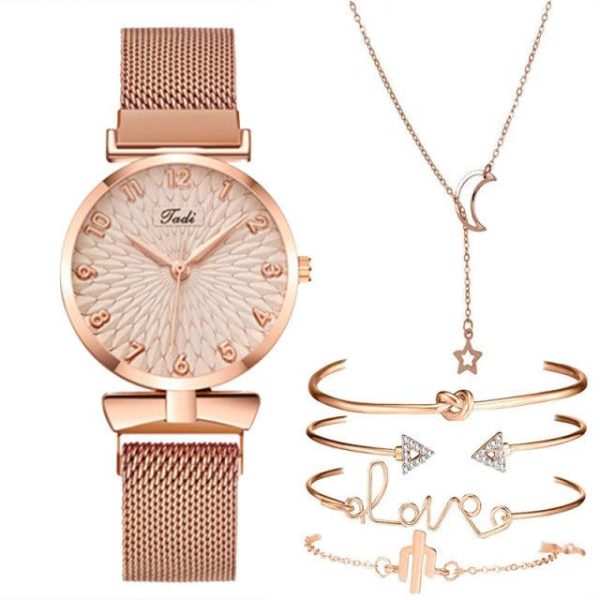 Women s Watch with Accessories Fashion