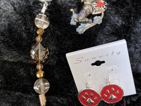 “Paw Beaded Keychain, Doggie Pin & Paw Earrings” Set Sale